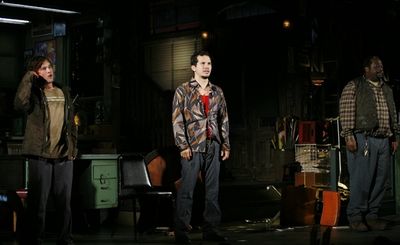 Haley Joel Osment, John Leguizamo and Cedric The Entertainer

 Photo