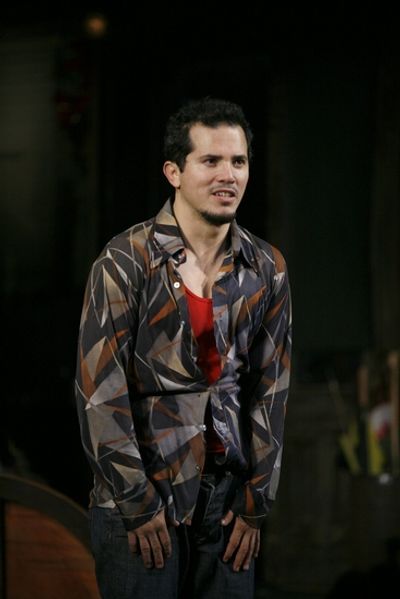 John Leguizamo Photo