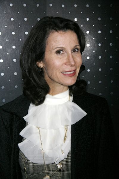 Catherine Oliver Photo