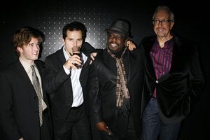 Haley Joel Osment, John Leguizamo, Cedric The Entertainer and Robert Falls Photo