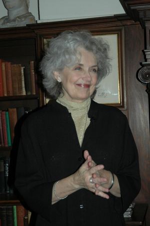 Mary Beth Peil Photo