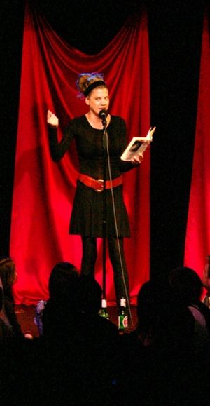 Kristen Johnston Photo