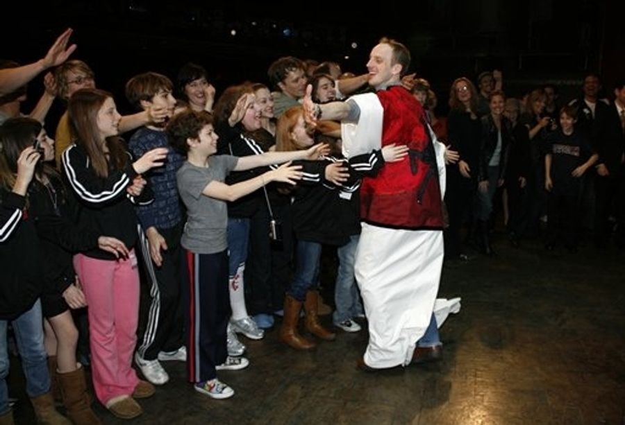 Photo Coverage: BILLY ELLIOT Gypsy Robe Ceremony Image
