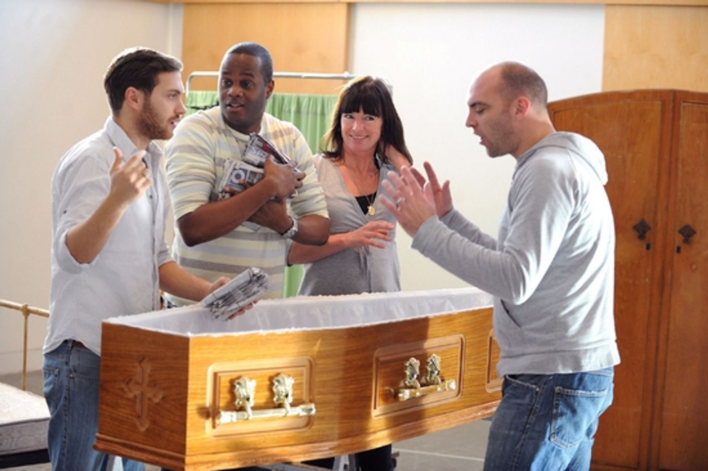 Photo Flash: LOOT in Rehearsal  Image