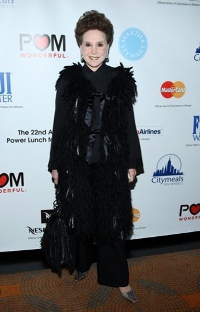 Cindy Adams  Photo