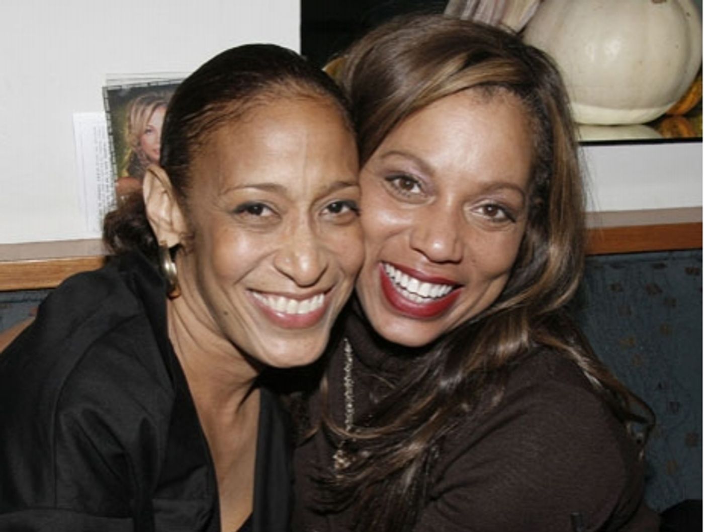 Photo Coverage: Valarie Pettiford at the Upright Cabaret  Image