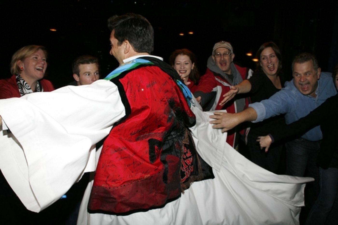 Photo Coverage: WHITE CHRISTMAS Gypsy Robe Ceremony  Image