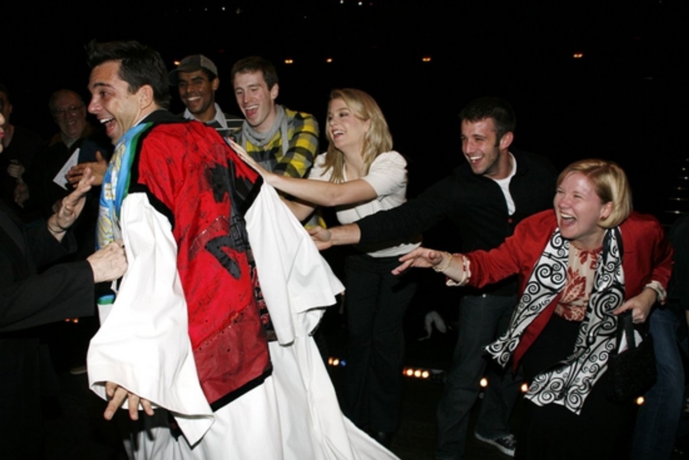 Photo Coverage: WHITE CHRISTMAS Gypsy Robe Ceremony  Image