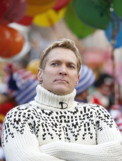 Sam Champion
 Photo