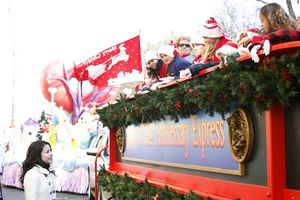 Miranda Cosgrove
@ BroadwayWorld Miranda Cosgrove
Photo