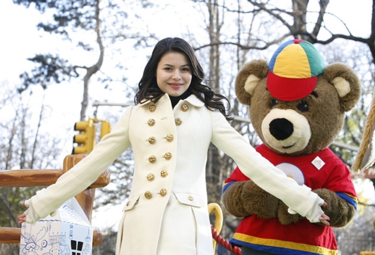 Miranda Cosgrove at The 82nd Annual Macy's Thanksgiving Day Parade Part I