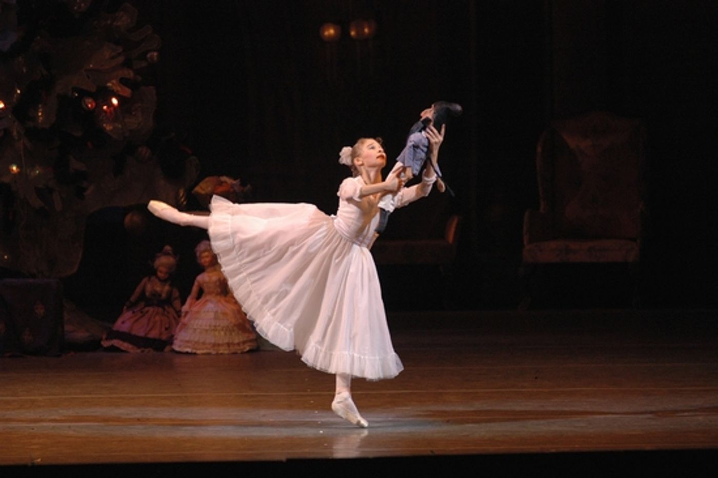 Photo Flash: Kirov Ballet's The Nutcracker Photo Flash: Kirov Ballet's The Nutcracker Image