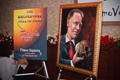 Keith Carradine portrait unveiling at Tony D'Napoli's Photo