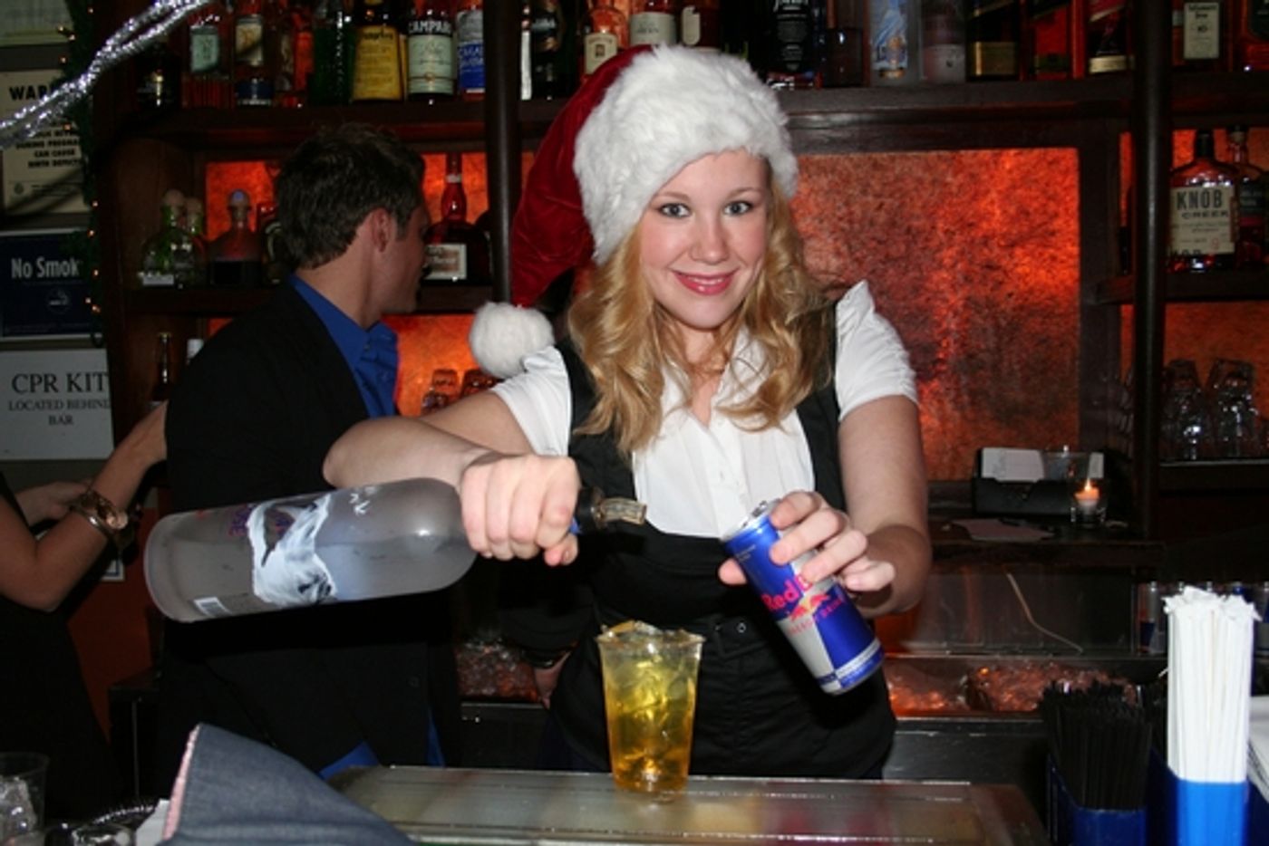 Photo Coverage: Stockings With Care's 4th Annual 'Celebrity Bartending Night'  Image