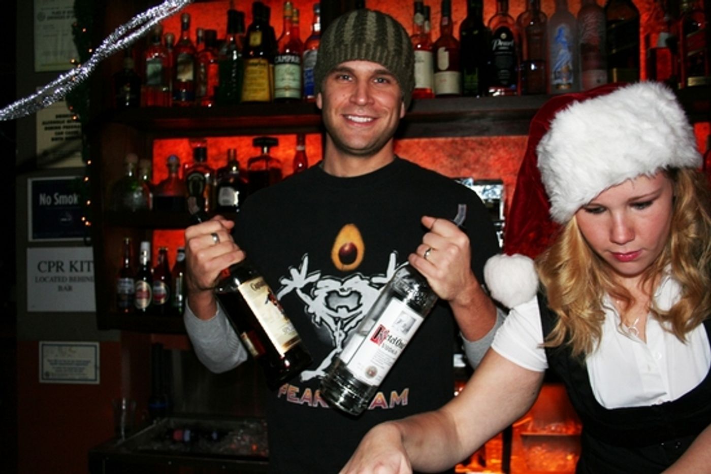 Photo Coverage: Stockings With Care's 4th Annual 'Celebrity Bartending Night'  Image