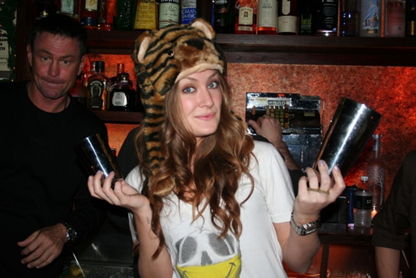 Photo Coverage: Stockings With Care's 4th Annual 'Celebrity Bartending Night'  Image