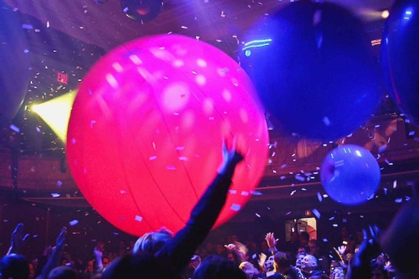 Photo Coverage: SLAVA'S SNOW SHOW Opening Night Photo Coverage: SLAVA'S SNOW SHOW Opening Night Image