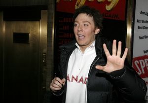 Clay Aiken waves goodbye to the fans @ BroadwayWorld Clay Aiken waves goodbye to the fans Photo