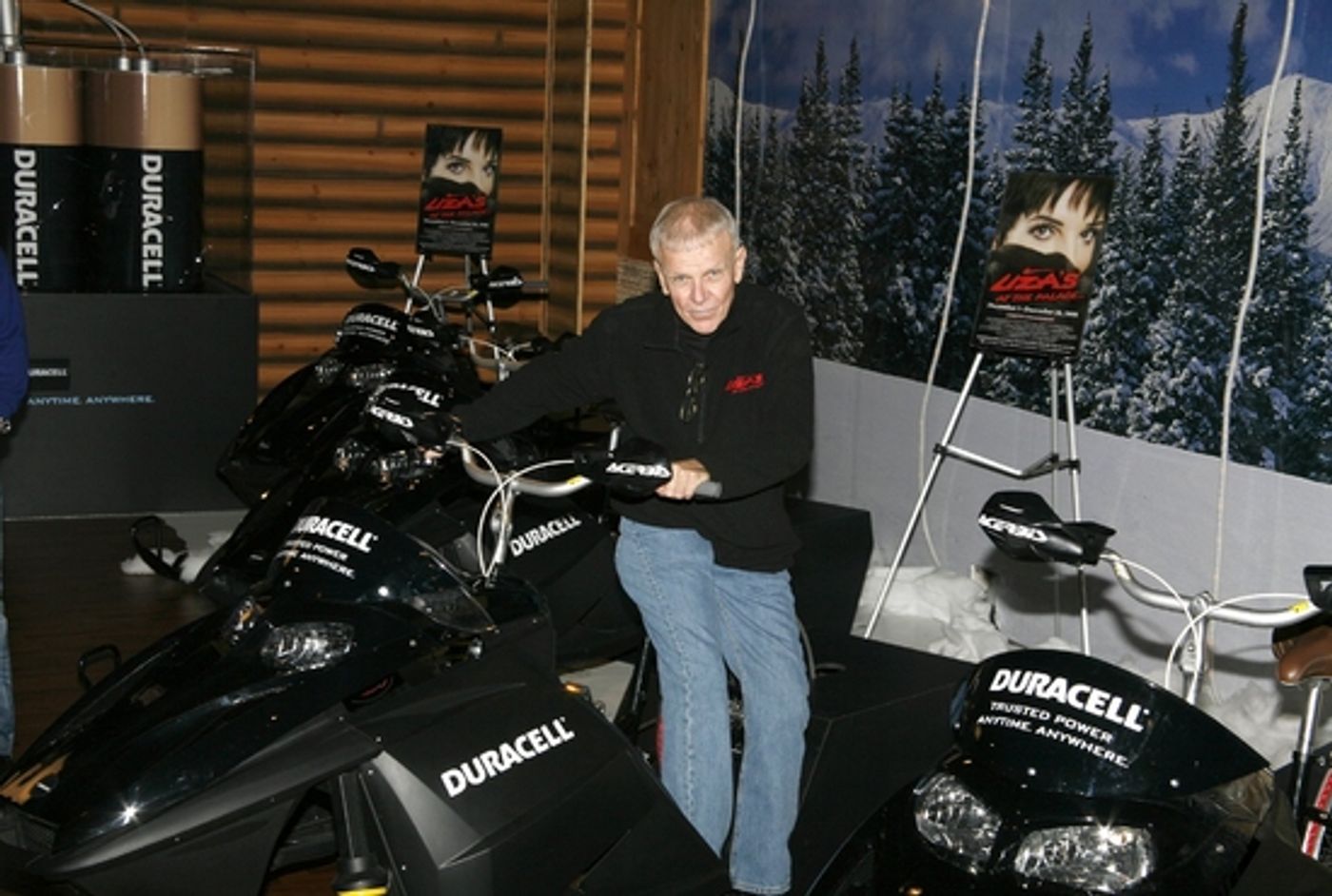 Photo Coverage: Liza Minnelli 'Pedals for Power' for BC/EFA  Image