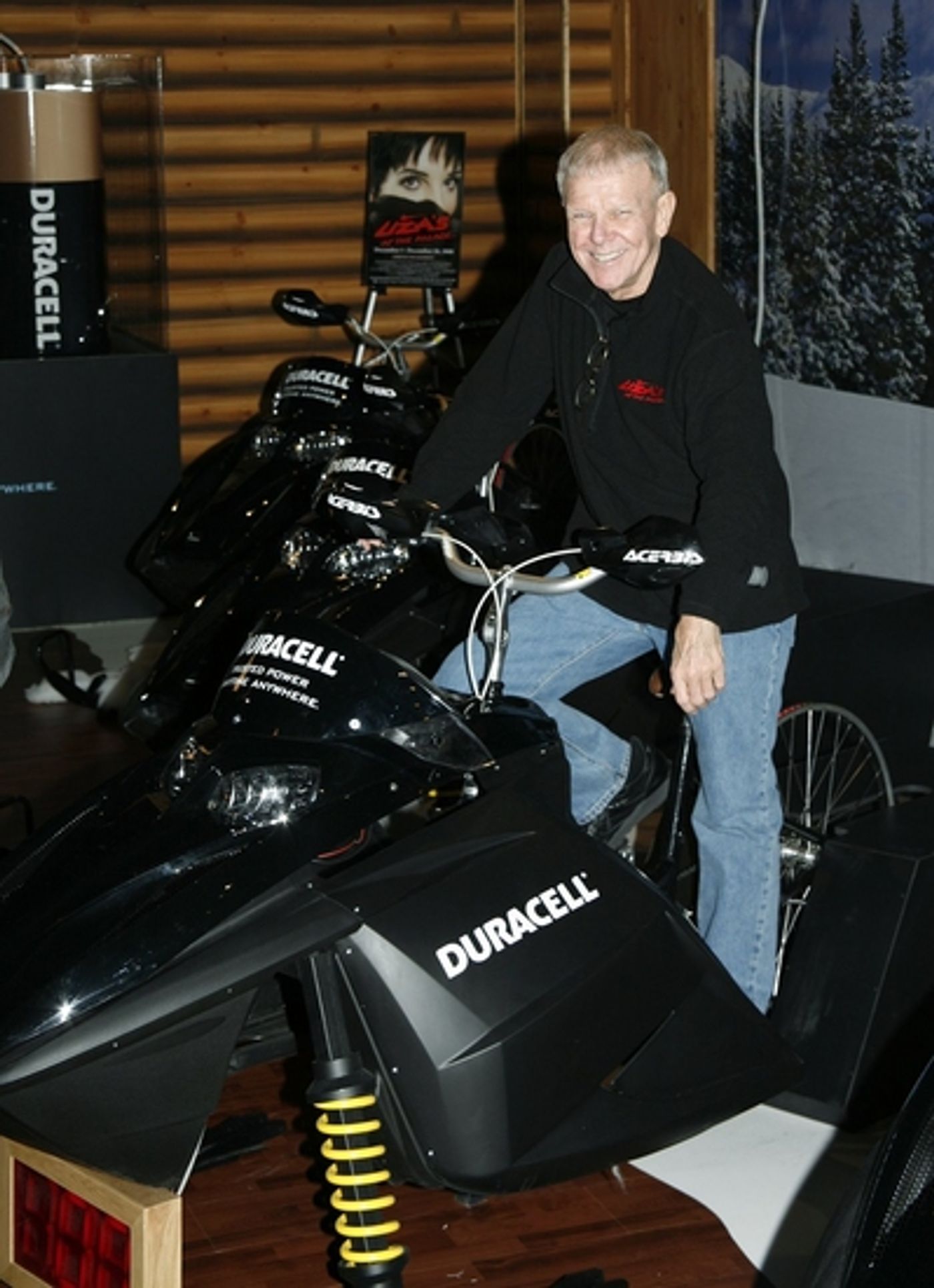 Photo Coverage: Liza Minnelli 'Pedals for Power' for BC/EFA  Image