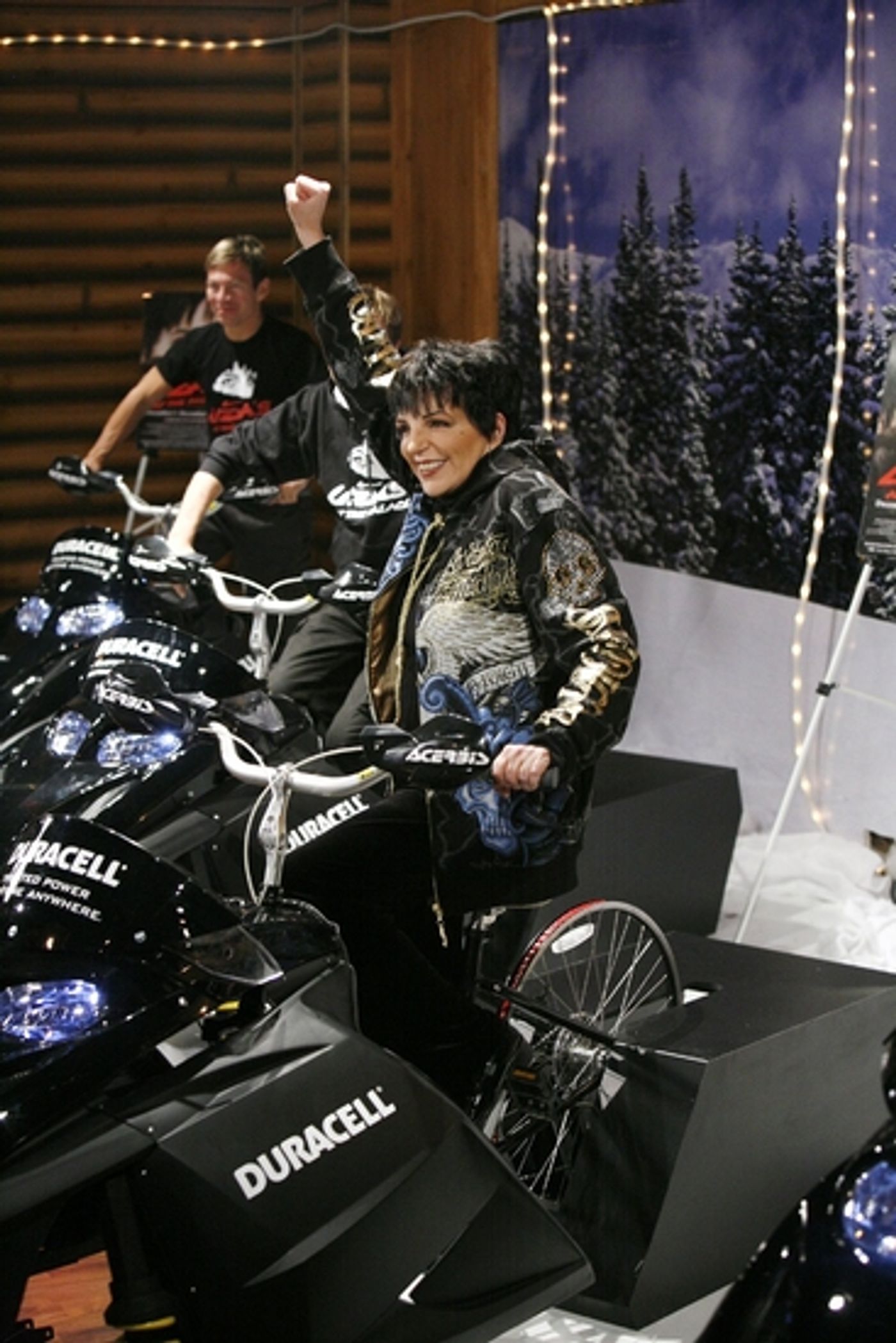 Photo Coverage: Liza Minnelli 'Pedals for Power' for BC/EFA  Image