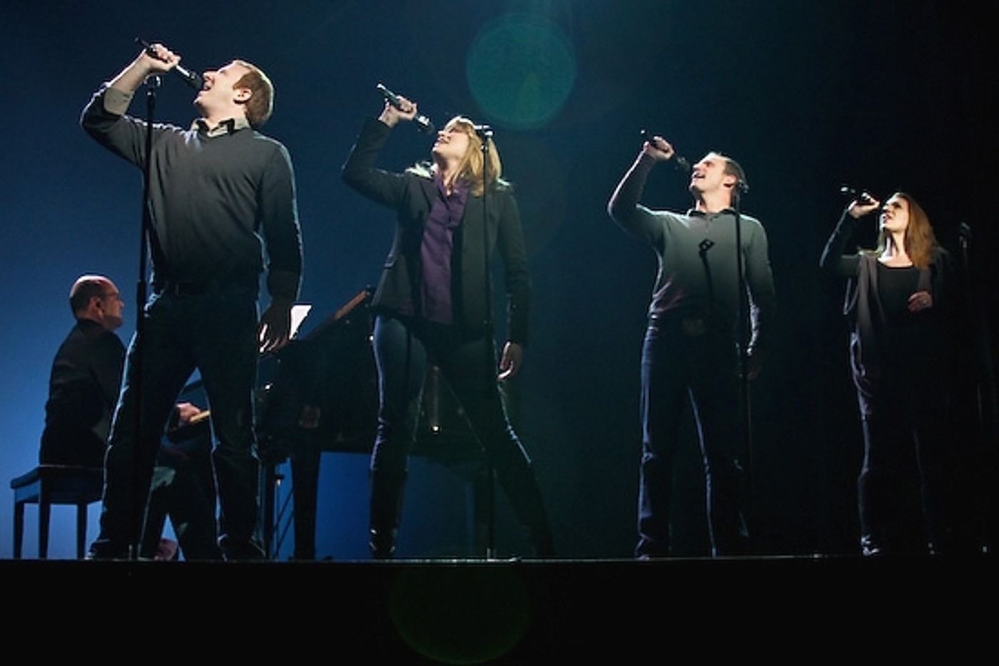 Photo Coverage: GYPSY OF THE YEAR 2008 - Performance  Image