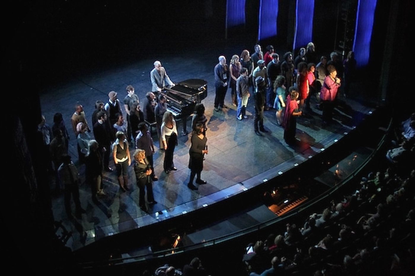 Photo Coverage: GYPSY OF THE YEAR 2008 - Performance  Image