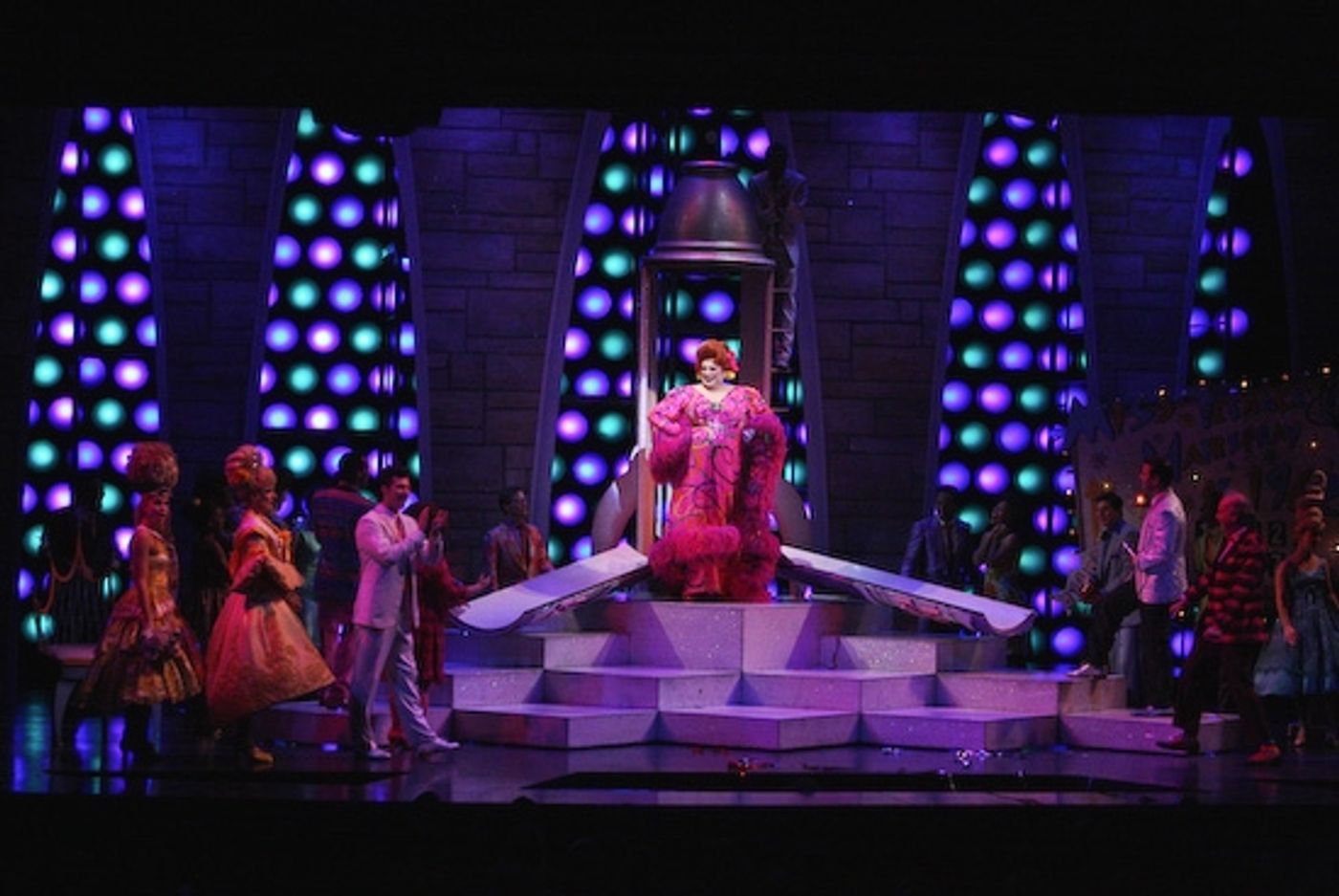 Photo Coverage:  Marissa Jaret Winokur Returns to HAIRSPRAY!  Image