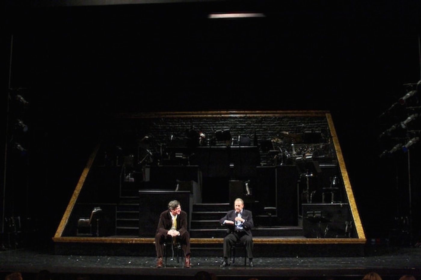 Photo Coverage: 'Talkback Tuesdays' at CHICAGO with Barry Weissler  Image