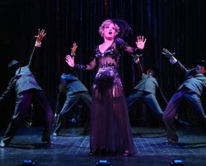 Martha Plimpton Photo