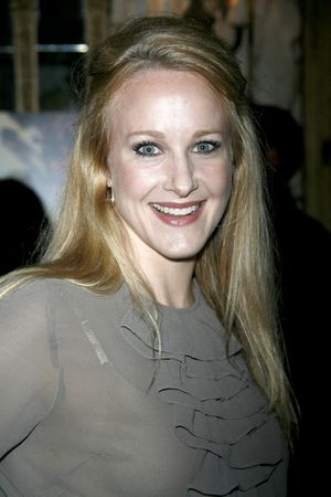 Katie Finneran
 Photo