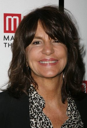 Mercedes Ruehl Photo