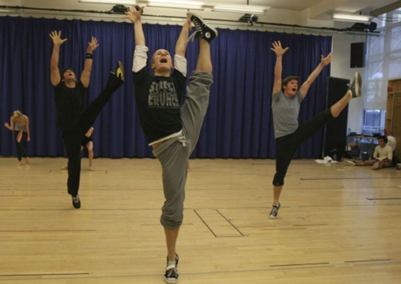 Photo Flash: WEST SIDE STORY Cast in Rehearsal  Image