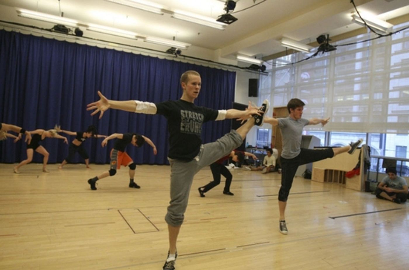 Photo Flash: WEST SIDE STORY Cast in Rehearsal  Image