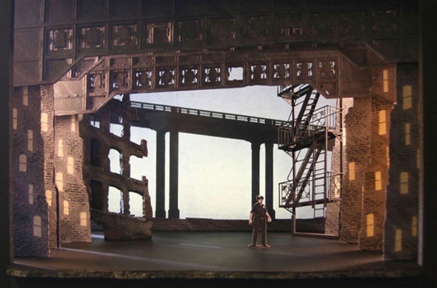 Photo Flash: WEST SIDE STORY Cast in Rehearsal  Image