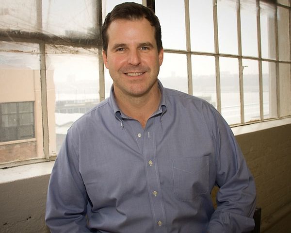 Jonathan Dokuchitz Photo