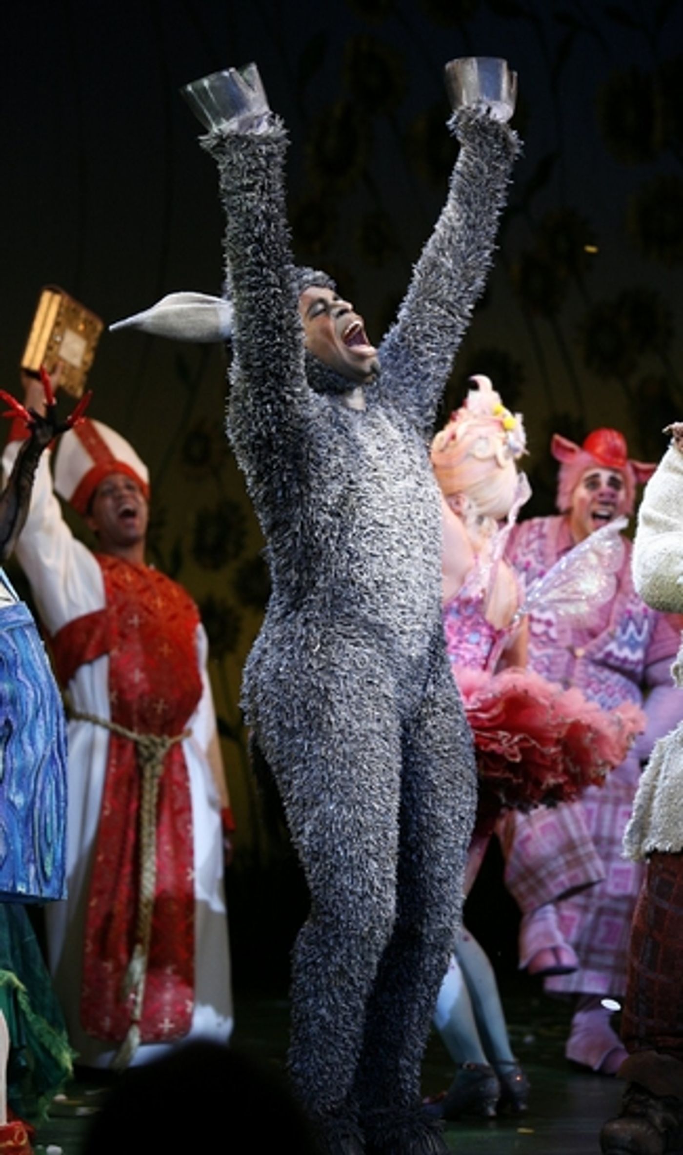Photo Coverage: SHREK The Musical Opening Night Curtain Call  Image