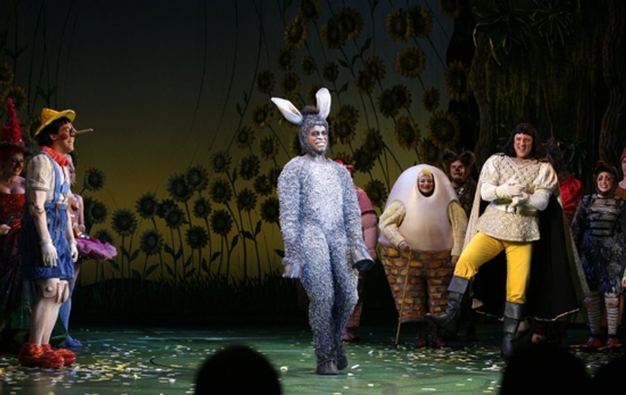 Photo Coverage: SHREK The Musical Opening Night Curtain Call Image
