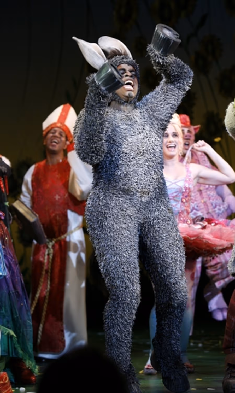 Photo Coverage: SHREK The Musical Opening Night Curtain Call Image