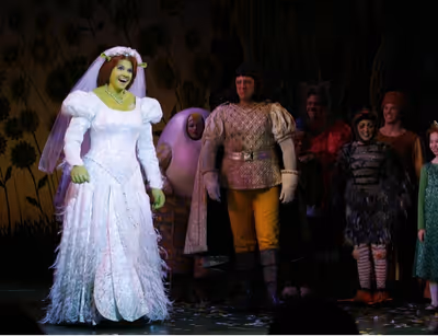 Sutton Foster Photo