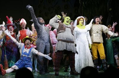 John Tartaglia, Daniel Breaker, Brian d'Arcy James, Sutton Foster and Christopher Sie Photo