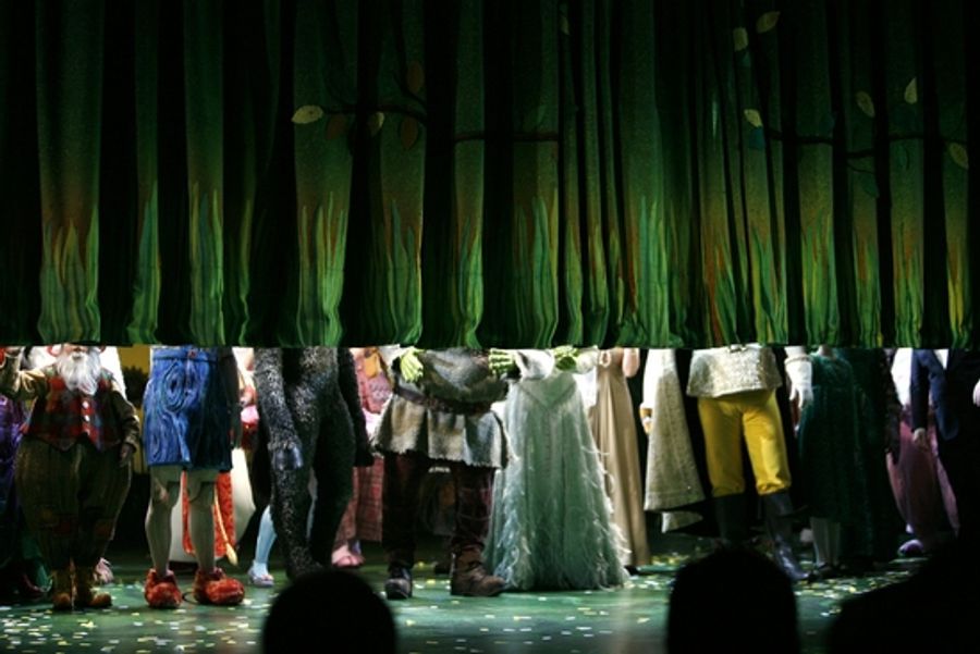 Photo Coverage: SHREK The Musical Opening Night Curtain Call Image