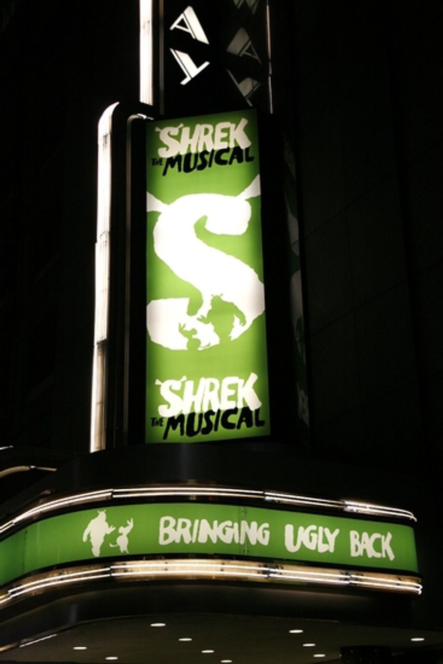 Photo Coverage: SHREK The Musical Opening Night Curtain Call Image