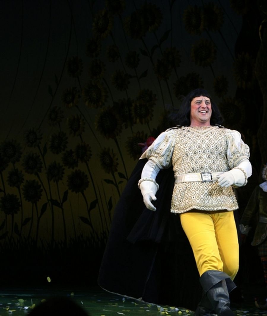 Photo Coverage: SHREK The Musical Opening Night Curtain Call Image