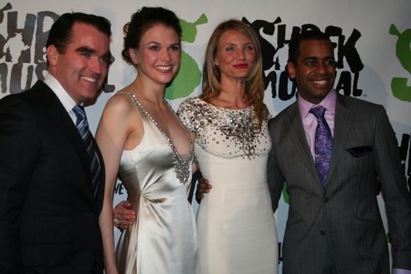 Brian d'Arcy James, Sutton Foster, Cameron Diaz and Daniel Breaker Photo