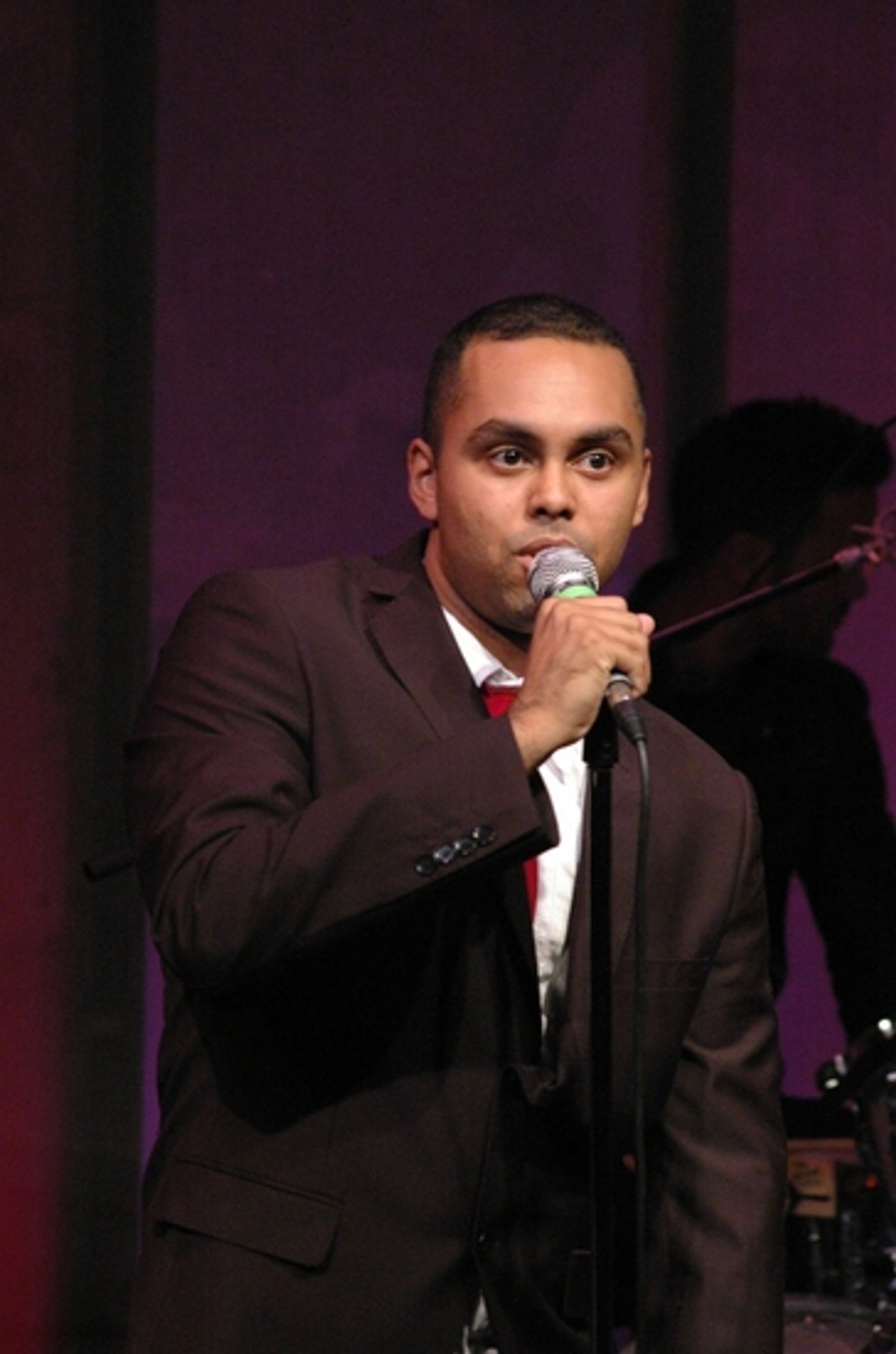 Photo Coverage: Broadway Boys Sing For TOYS FOR TOTS  Image