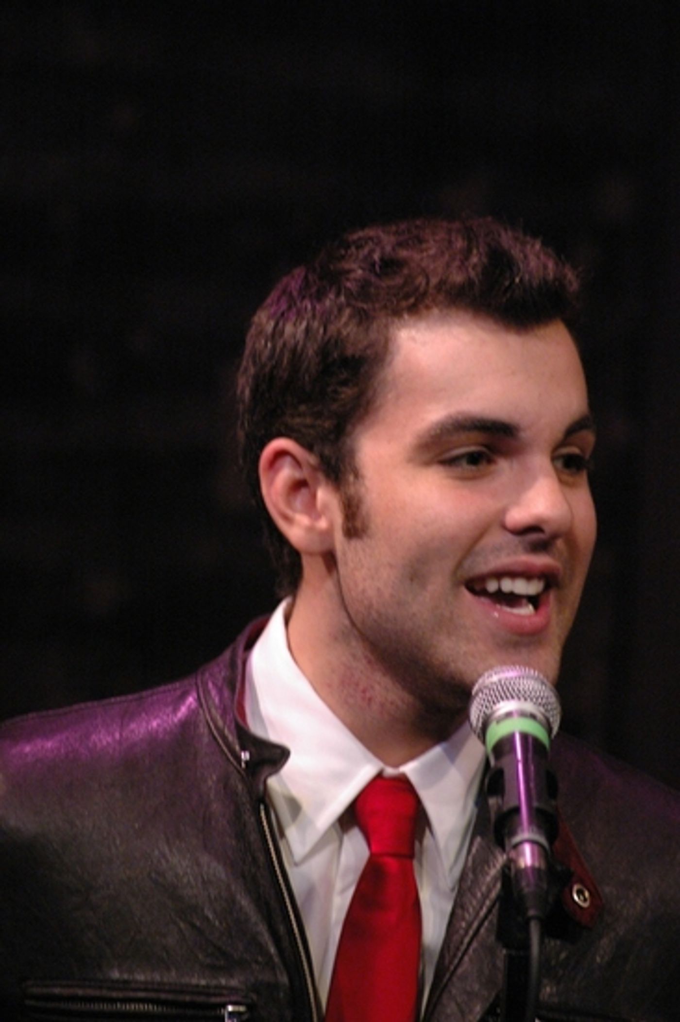 Photo Coverage: Broadway Boys Sing For TOYS FOR TOTS  Image