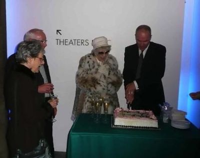 Elysabeth Kleinhans, Peter Tear, Elaine Stritch and Simon Green Photo