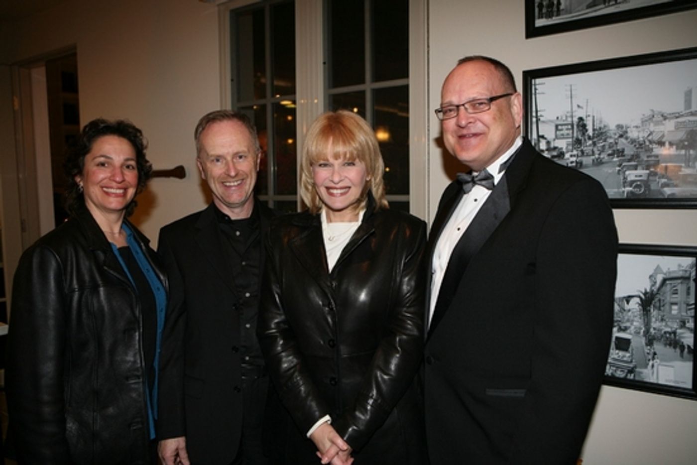 Photo Coverage: Alex Theatre's 'IT'S A FABULOUS LIFE'  Image