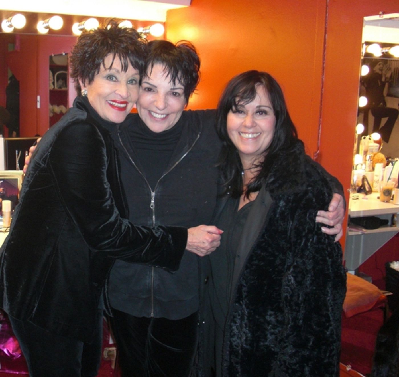 Photo EXCLUSIVE: BACKSTAGE PHOTOS OF 'LIZA'S AT THE PALACE...!'  Image
